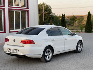 Volkswagen Passat foto 6