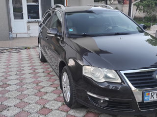 Volkswagen Passat foto 2