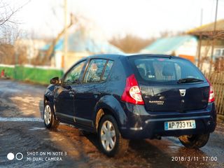 Dacia Sandero foto 8