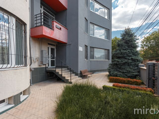 Apartament cu 4 camere, 131 m², Râșcani, Chișinău foto 17