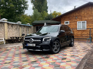 Mercedes GLB, 2021