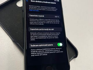 Vand iphone Se 2022 foto 3
