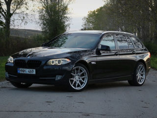 BMW 5 Series foto 1