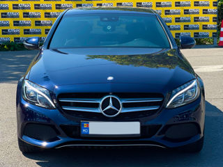 Mercedes C-Class foto 5