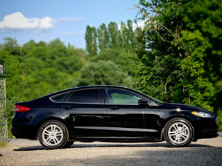 Ford Fusion foto 11