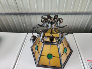 Candelabru in stil rustic din metal cu elemente din sticla, adus din Germania