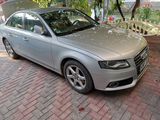 Audi A4 foto 2