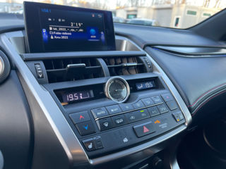 Lexus NX Series foto 12