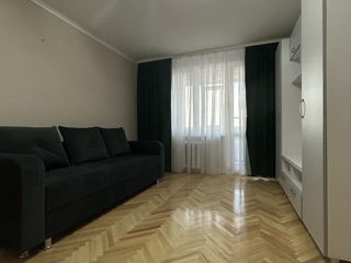 Chirie apartament Buiucani! foto 5