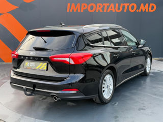 Ford Focus foto 7