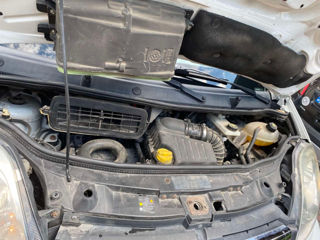 Renault Trafic фото 8