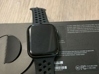 Apple Watch Series 5