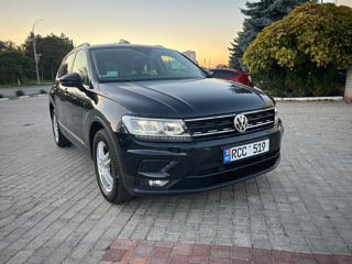 Volkswagen Tiguan foto 1