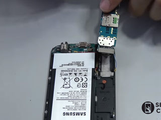 Samsung Galaxy Note 3 (N9000/N9005) Nu se încarcă smartphone-ul? Înlocuiți conectorul! foto 1
