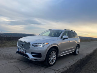 Volvo XC90 foto 1