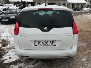 Peugeot 5008 foto 5