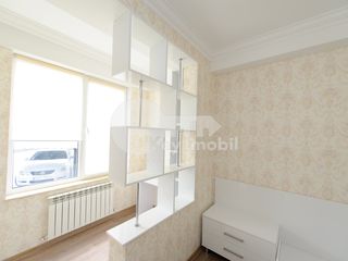 Apartament cu 2 camere în bloc nou, Centru, 420 € ! foto 3