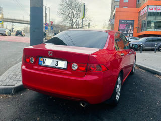 Honda Accord фото 1