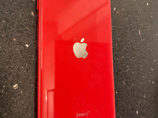 Vand iPhone SE 2020, stare 10/10 la pret foarte ieftin! foto 3