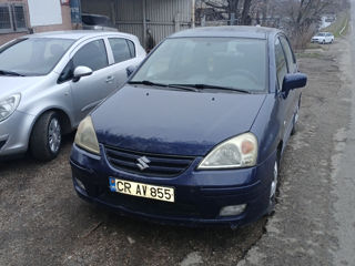 Suzuki Liana foto 9