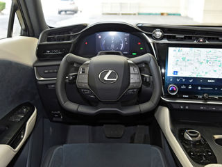 Lexus RZ Series foto 6