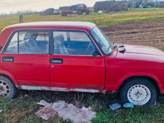 Lada / ВАЗ 2107 foto 2