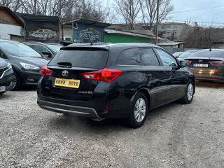 Toyota Auris foto 5