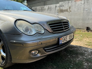 Vand set bumpere si praguri Mercedes W203 c - classe, facelift foto 1