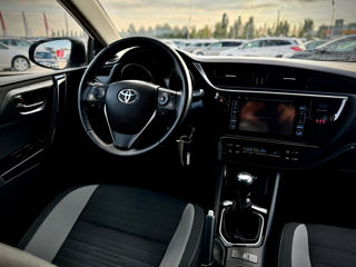 Toyota Auris foto 13