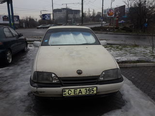 Opel Omega foto 4