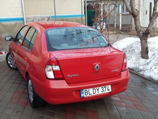 Renault Clio Symbol foto 5