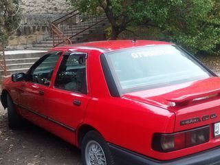 Ford Sierra foto 4