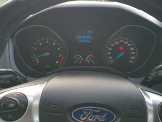 Ford Focus foto 9