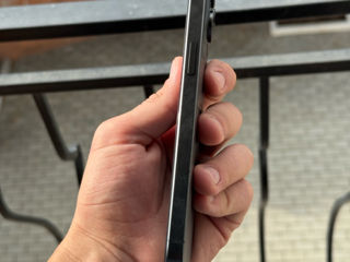 iPhone 15 Pro Max Black Titanium 256 Gb foto 2