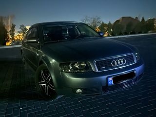 Audi A4 foto 8