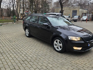 Skoda Octavia foto 3