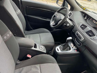 Renault Grand Scenic foto 7