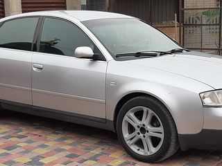 Audi A6 foto 2