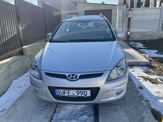 Hyundai i30 foto 1