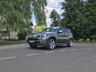 BMW X5 foto 1