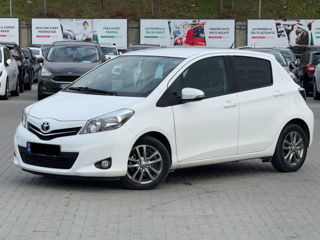 Toyota Yaris foto 3