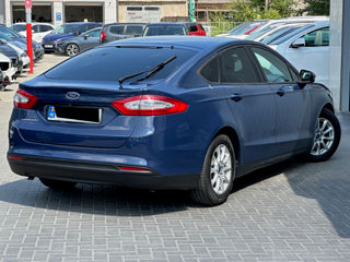 Ford Mondeo foto 3