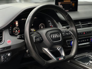 Audi SQ7 foto 2