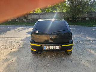 Opel Corsa foto 2