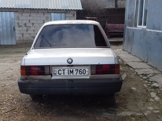 BMW 3 Series foto 5