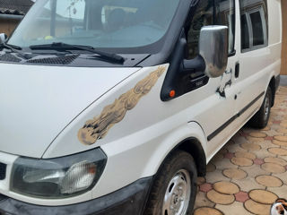 Ford Tourneo Courier foto 8