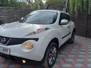 Nissan Juke foto 1