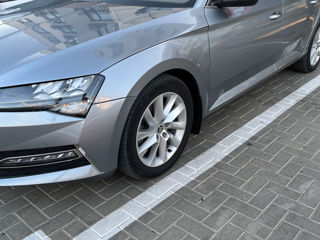 Skoda Superb foto 9