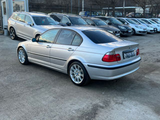 BMW 3 Series foto 8