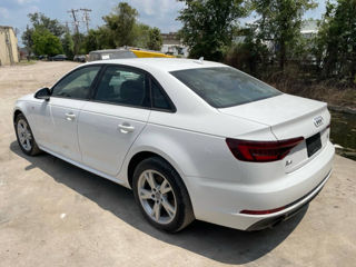 Audi A4 foto 1